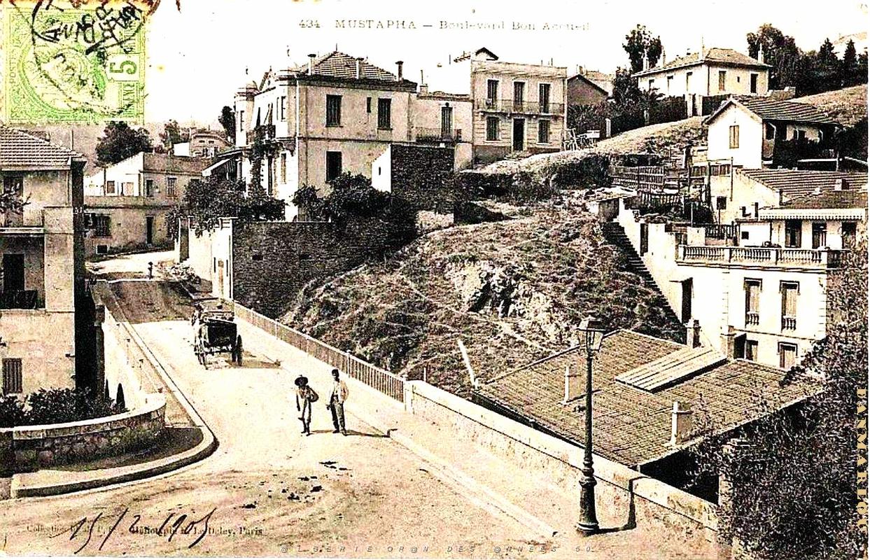 Alger - Mustapha - Boulevard Bon Acceuil - 1905.jpg